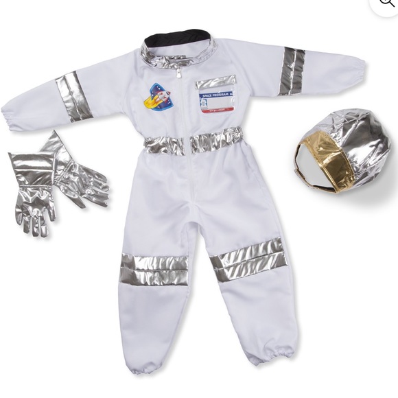 Melissa & Doug Other - NWOT Melissa and Doug astronaut play costume. “Standard fit” (3-6 years). 5 pcs.
